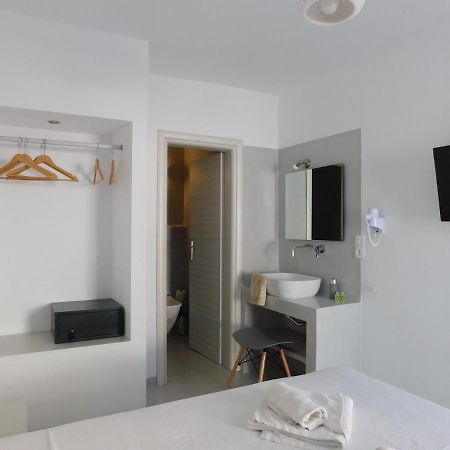 Livin Santorini - Center Rooms Santorini Island Exterior foto