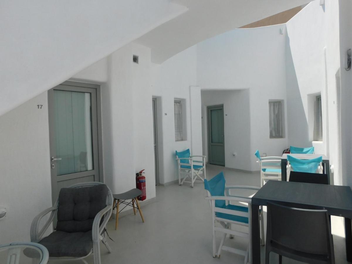 Livin Santorini - Center Rooms Santorini Island Exterior foto